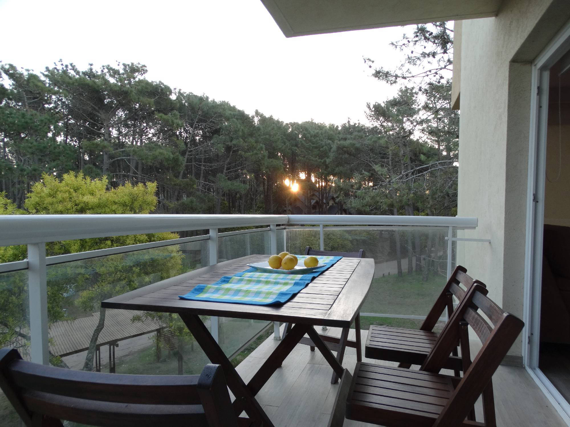 Complejo de departamentos en Mar de las Pampas